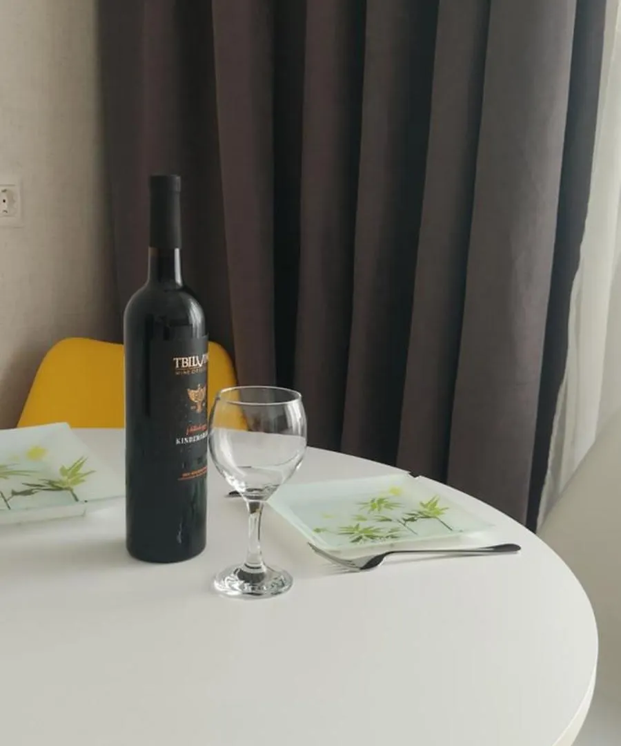 Apartment On Tsereteli 55 Tbilisi